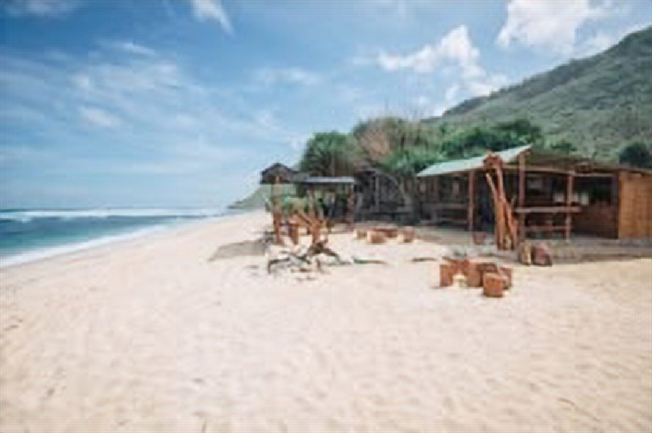 Nyang Nyang Beach